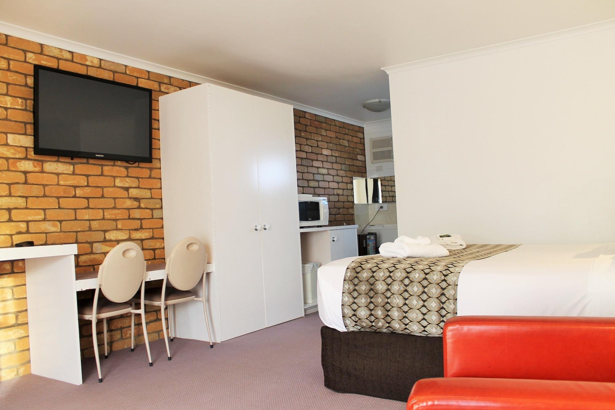 Gateway Motor Inn Варрнамбул Экстерьер фото
